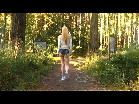 ❤️ Krásná žena se pohybuje pomalu, ne nahé video ️❌ Sex video u porna cs.onlyhdporn.ru ❤