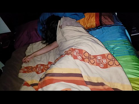 ❤️ Nevlastní syn buzeruje svou mladou nevlastní matku, zatímco ona spí. ️❌ Sex video u porna cs.onlyhdporn.ru ❤